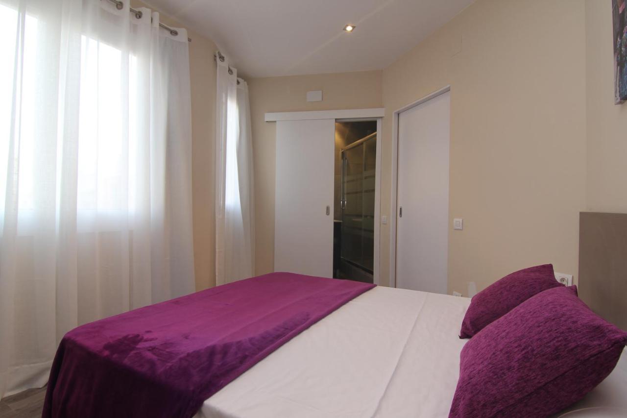 Felip - Spacious And Quiet Apartments Barcelona Buitenkant foto