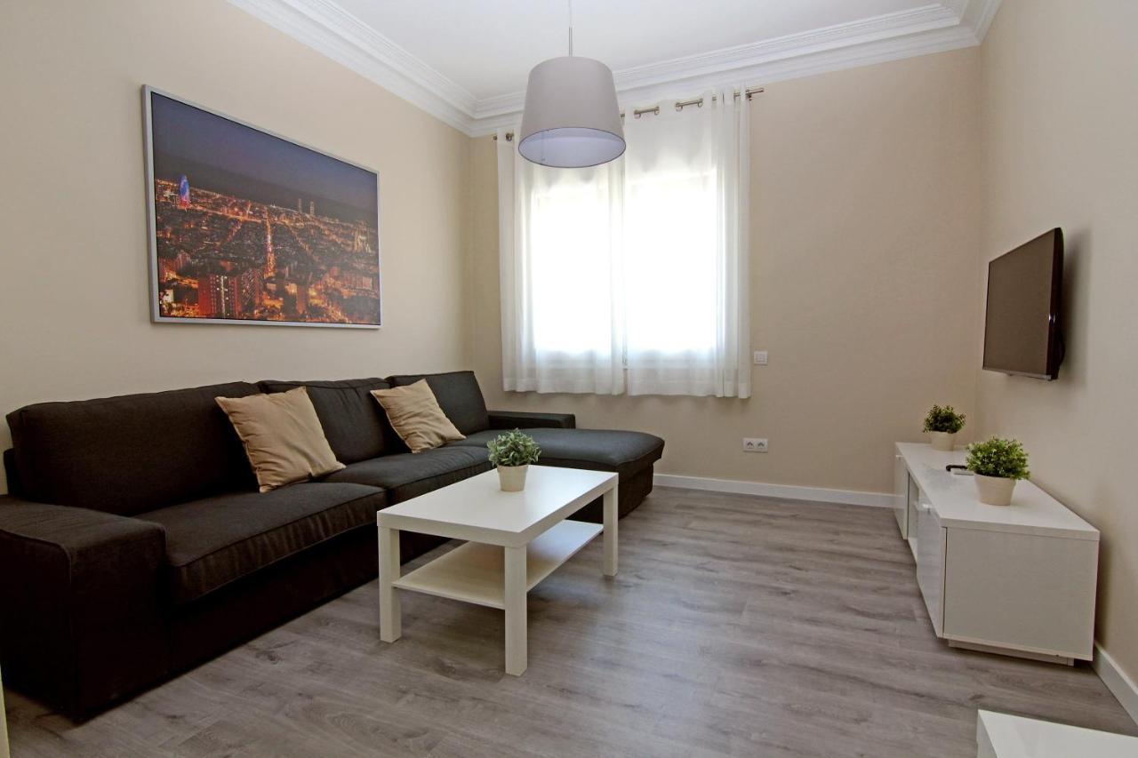 Felip - Spacious And Quiet Apartments Barcelona Buitenkant foto