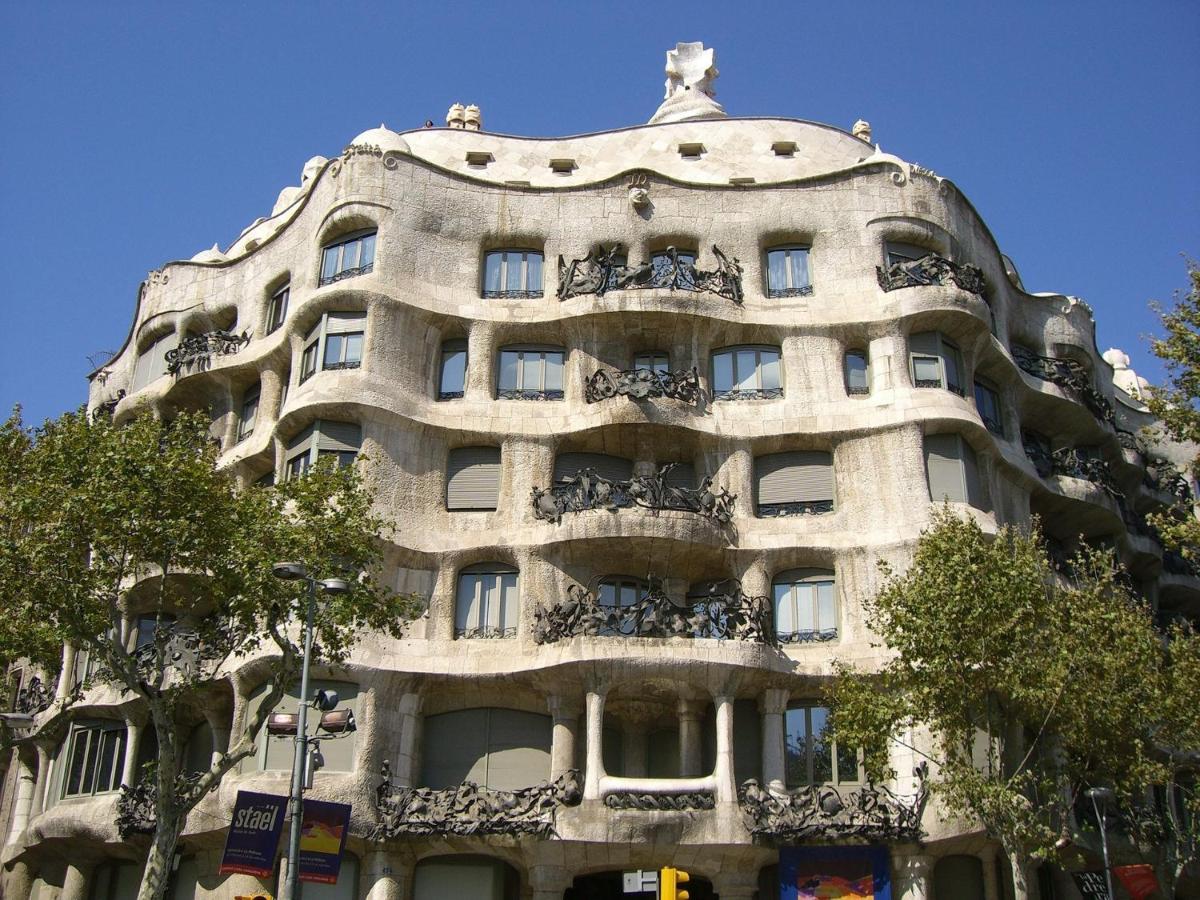 Felip - Spacious And Quiet Apartments Barcelona Buitenkant foto